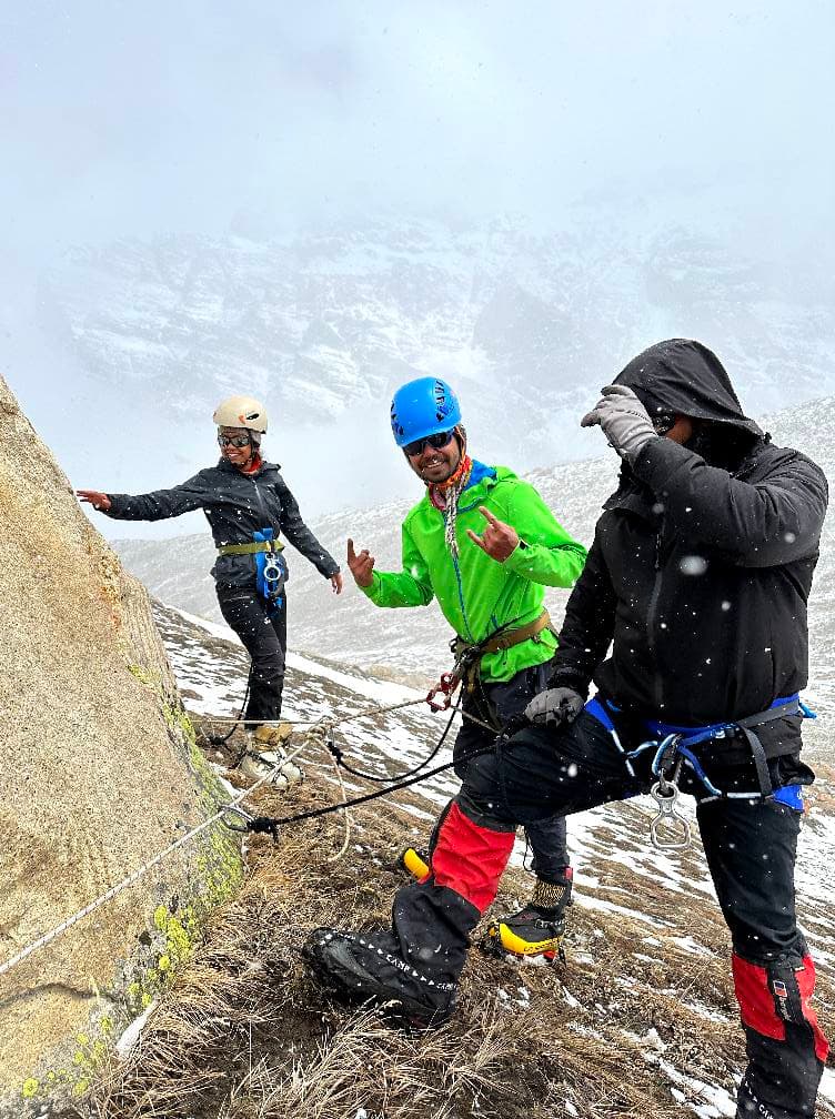 Meru Expedition (Shark's Fin)